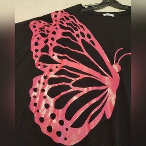Frane Greece Barbie Pink Butterfly Graphic Assymetrical Oversized Black Tee 3X
